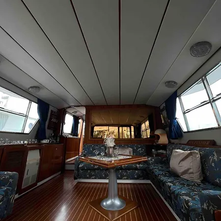 Admiral 18s Sea Panther Yacht,malta Botel Ta Xbiex